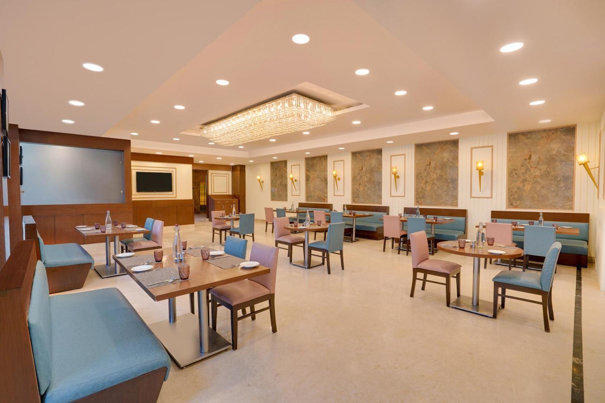 Hotel Nio By Tarika Noida Buitenkant foto