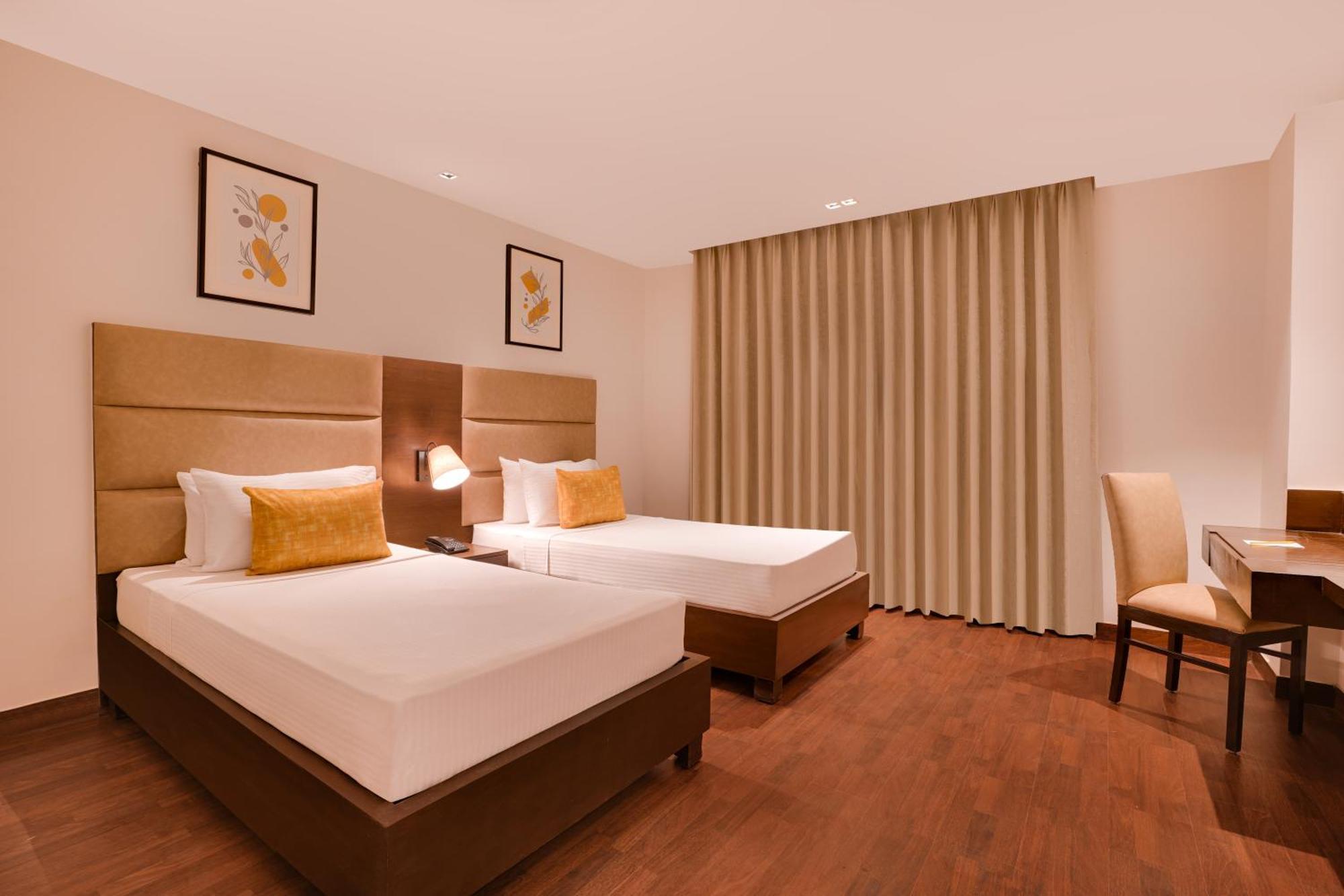 Hotel Nio By Tarika Noida Buitenkant foto