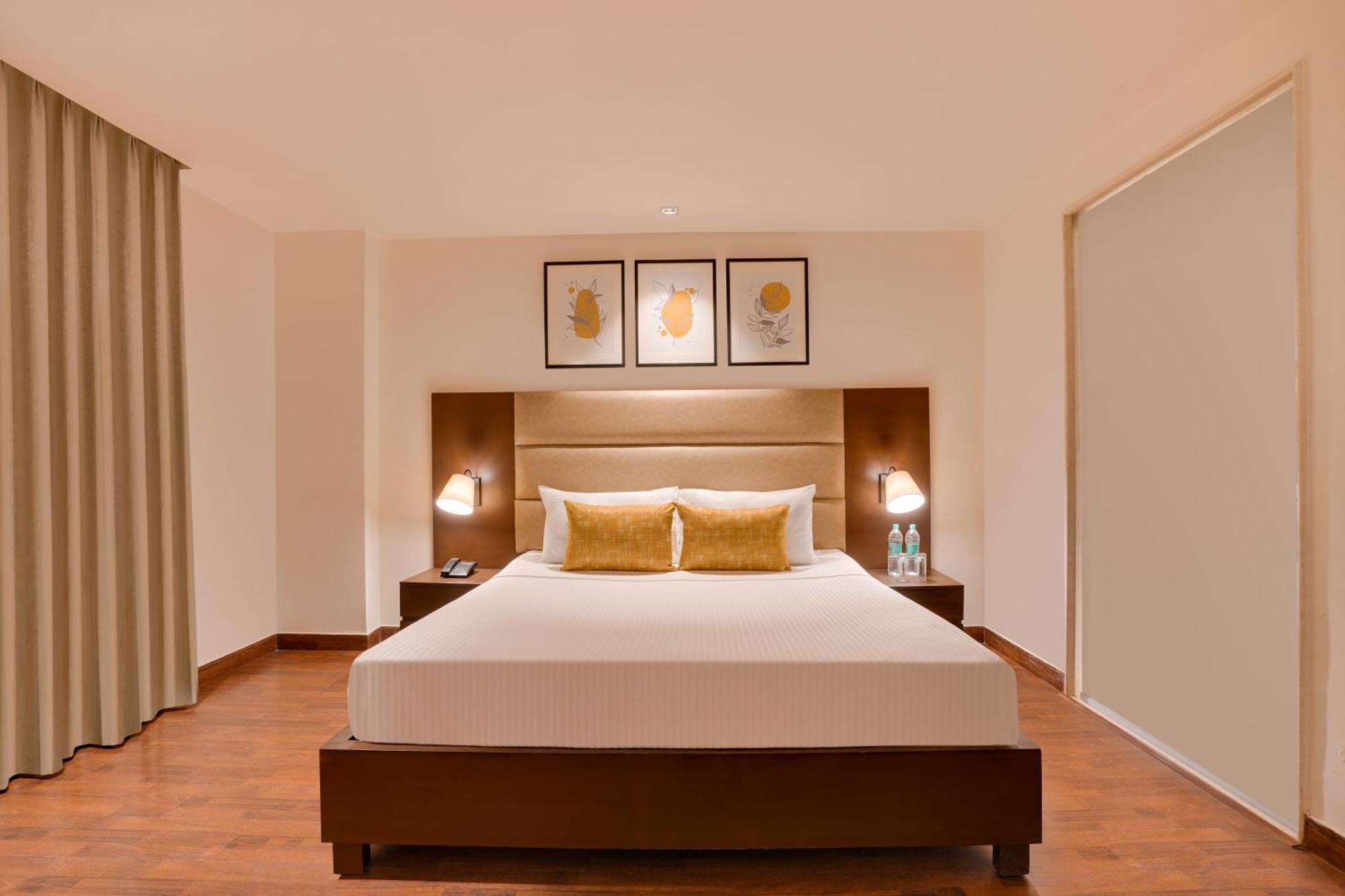 Hotel Nio By Tarika Noida Buitenkant foto