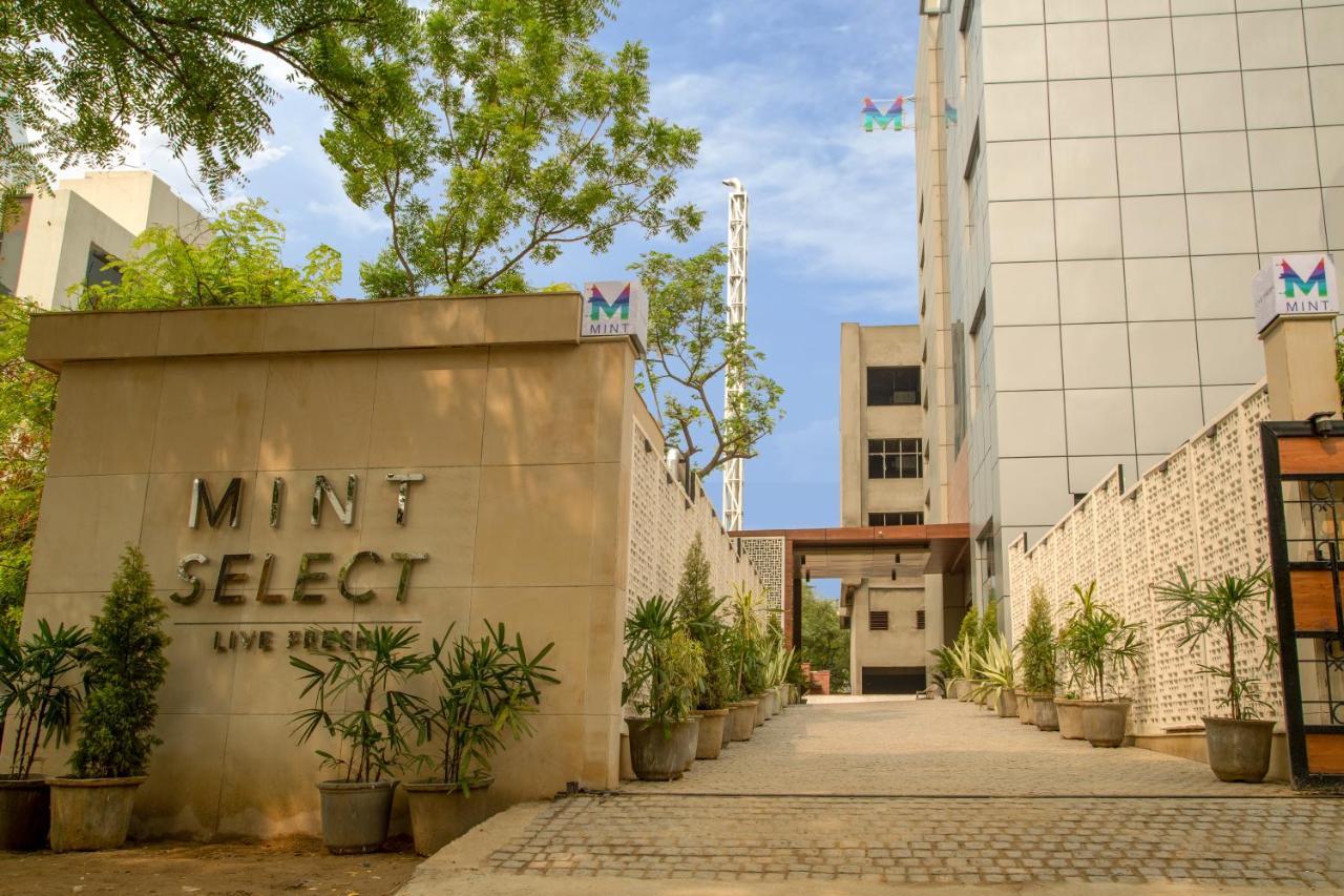Hotel Nio By Tarika Noida Buitenkant foto