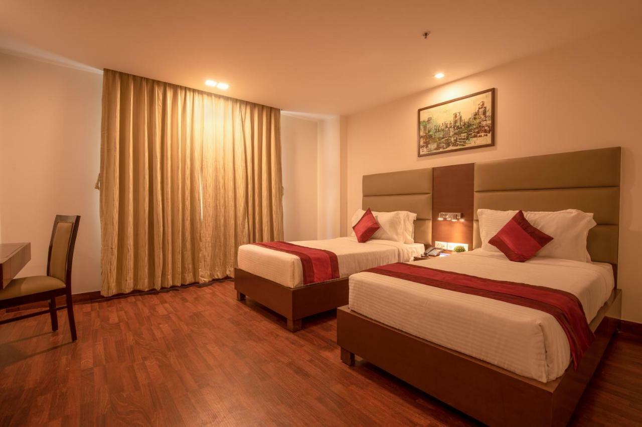Hotel Nio By Tarika Noida Buitenkant foto