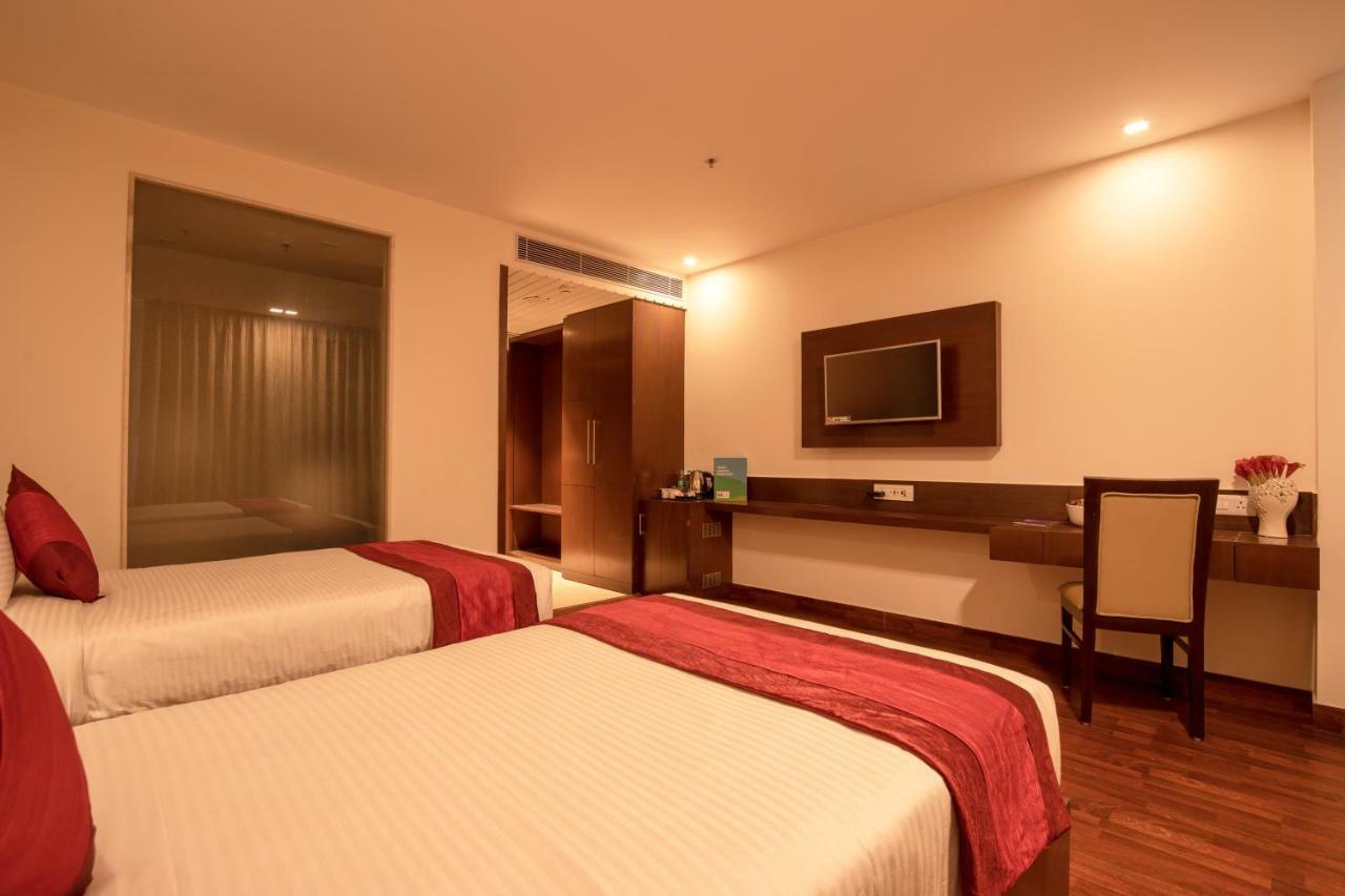 Hotel Nio By Tarika Noida Buitenkant foto